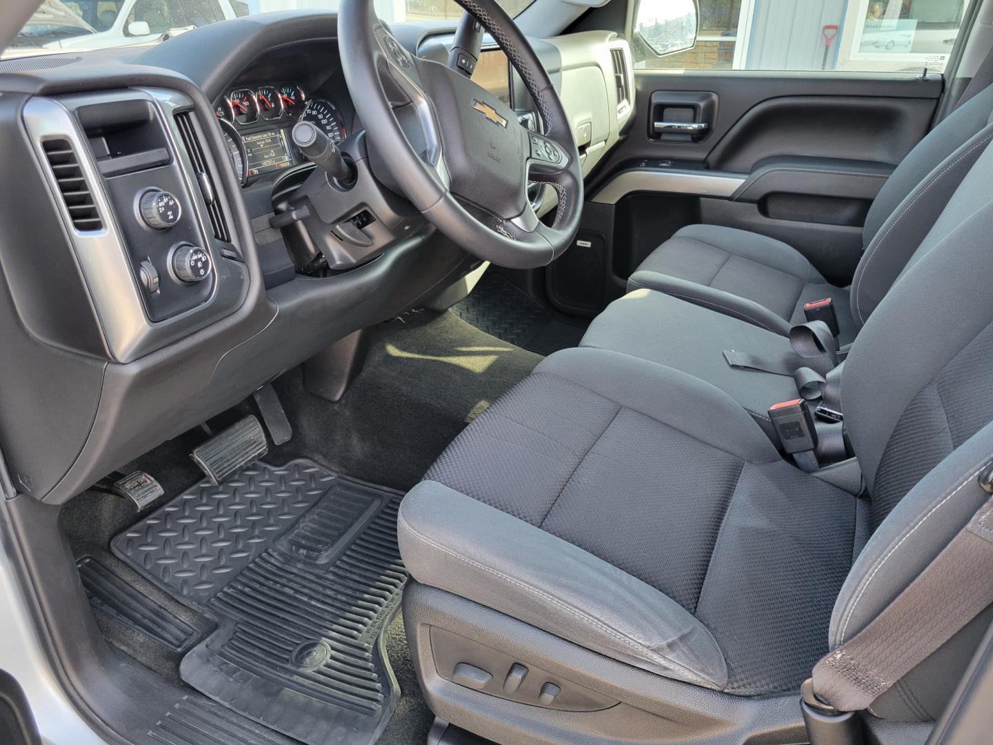 2014 Silver /Gray Chevrolet Silverado 1500 LT (3GCUKRECXEG) with an 5.3L V8 engine, 6 Speed Auto transmission, located at 450 N Russell, Missoula, MT, 59801, (406) 543-6600, 46.874496, -114.017433 - Nice 4WD. 5.3L V8. 6 Speed Automatic Transmission. Bose Sound System. Navigation. Bluetooth. Backup Camera. Remote Start. Power Drivers Seat. Towing. Rear Parking Sensors. - Photo#16